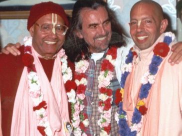 With-George-Harisson-and-HH-Mukunda-Goswami